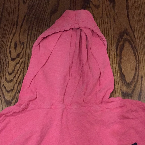vineyard vines pink and navy pullover - Picture 4 of 4